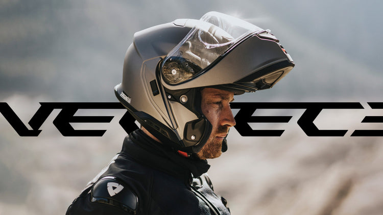 Výklopná helma na motorku SHOEI Neotec 3
